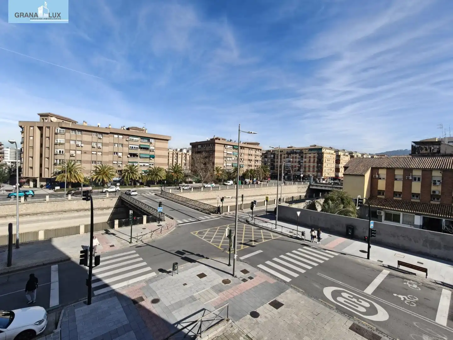 Vista exterior de Piso de alquiler en  Granada Capital con Terraza