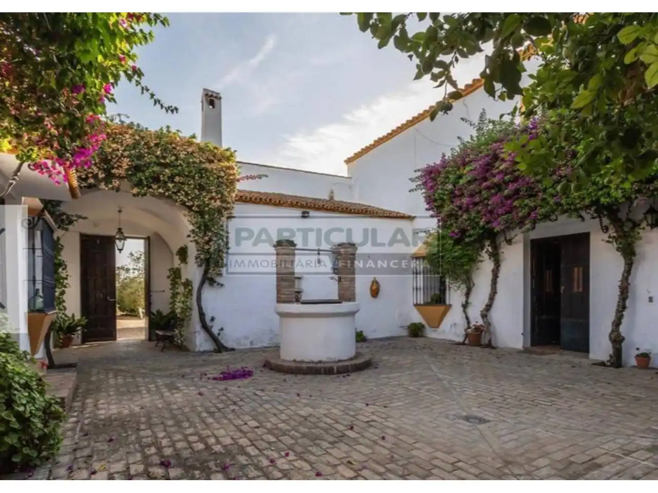 Exterior view of Houses for sale in Alcalá de Guadaira  with Air Conditioner, Heating and Private garden
