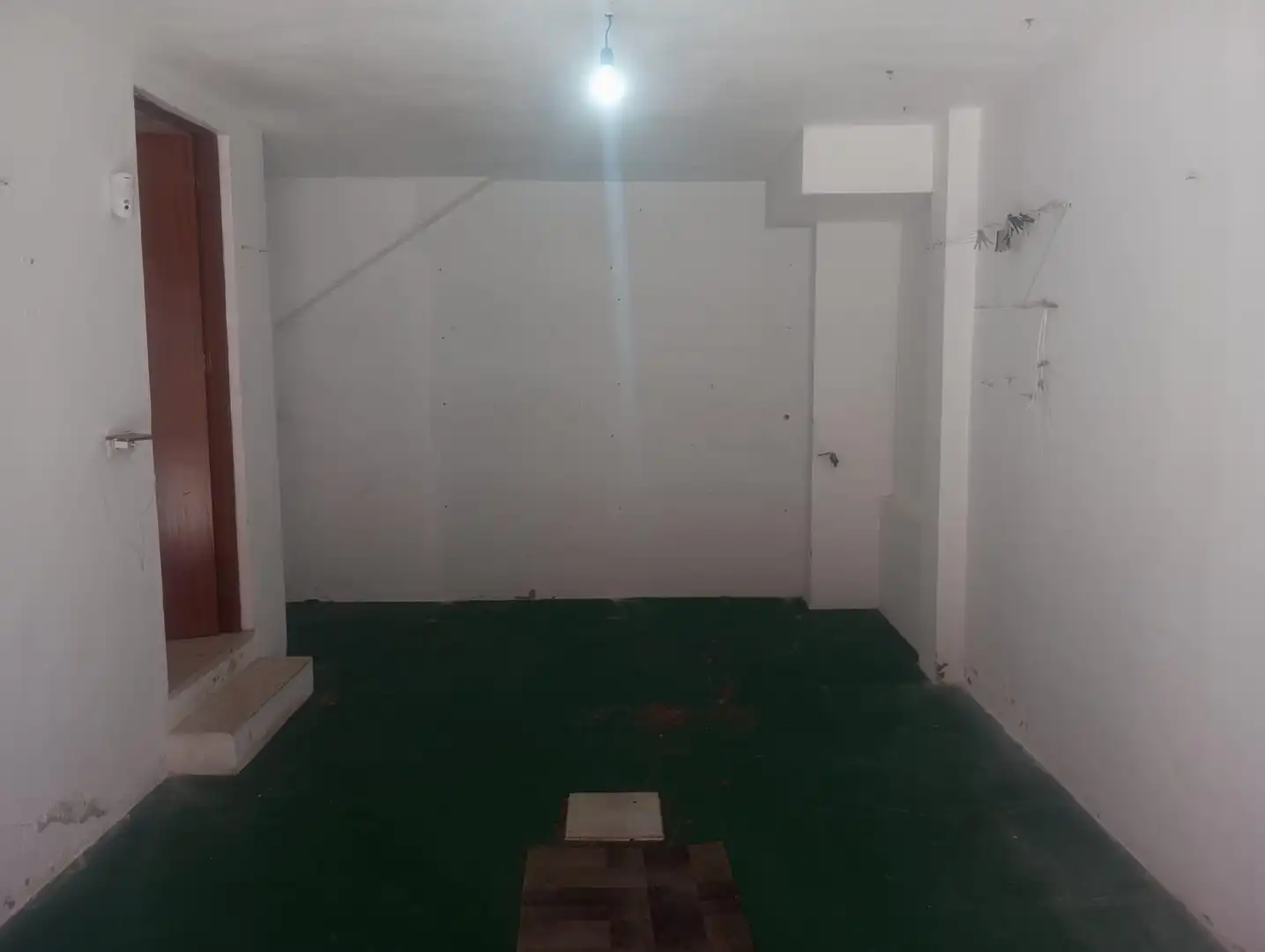 Einfamilien-Reihenhaus zum Verkauf in Algeciras mit Privatgarten und Gemeinschaftspool