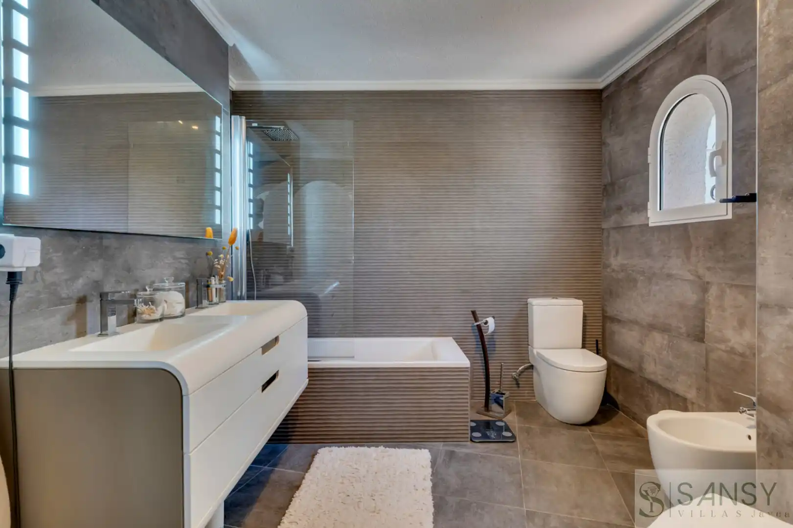 Bathroom of Houses for sale in Jávea / Xàbia  with Heating, Terrace and Storage room
