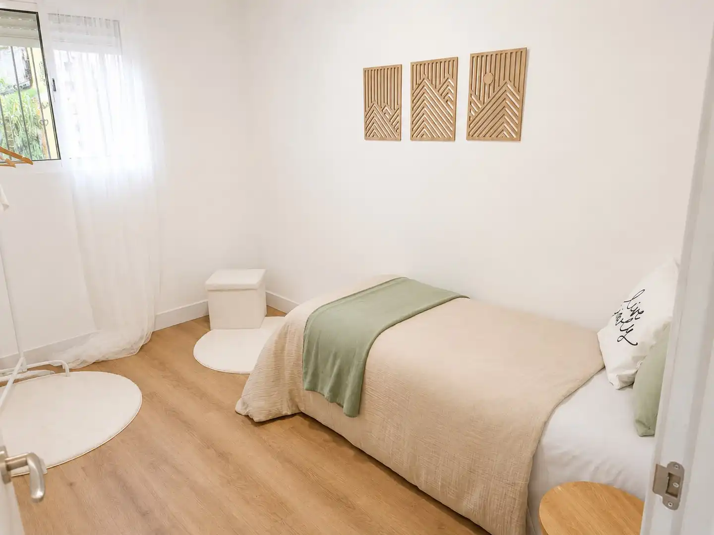 Bedroom of Ground floor for sale in Madrid