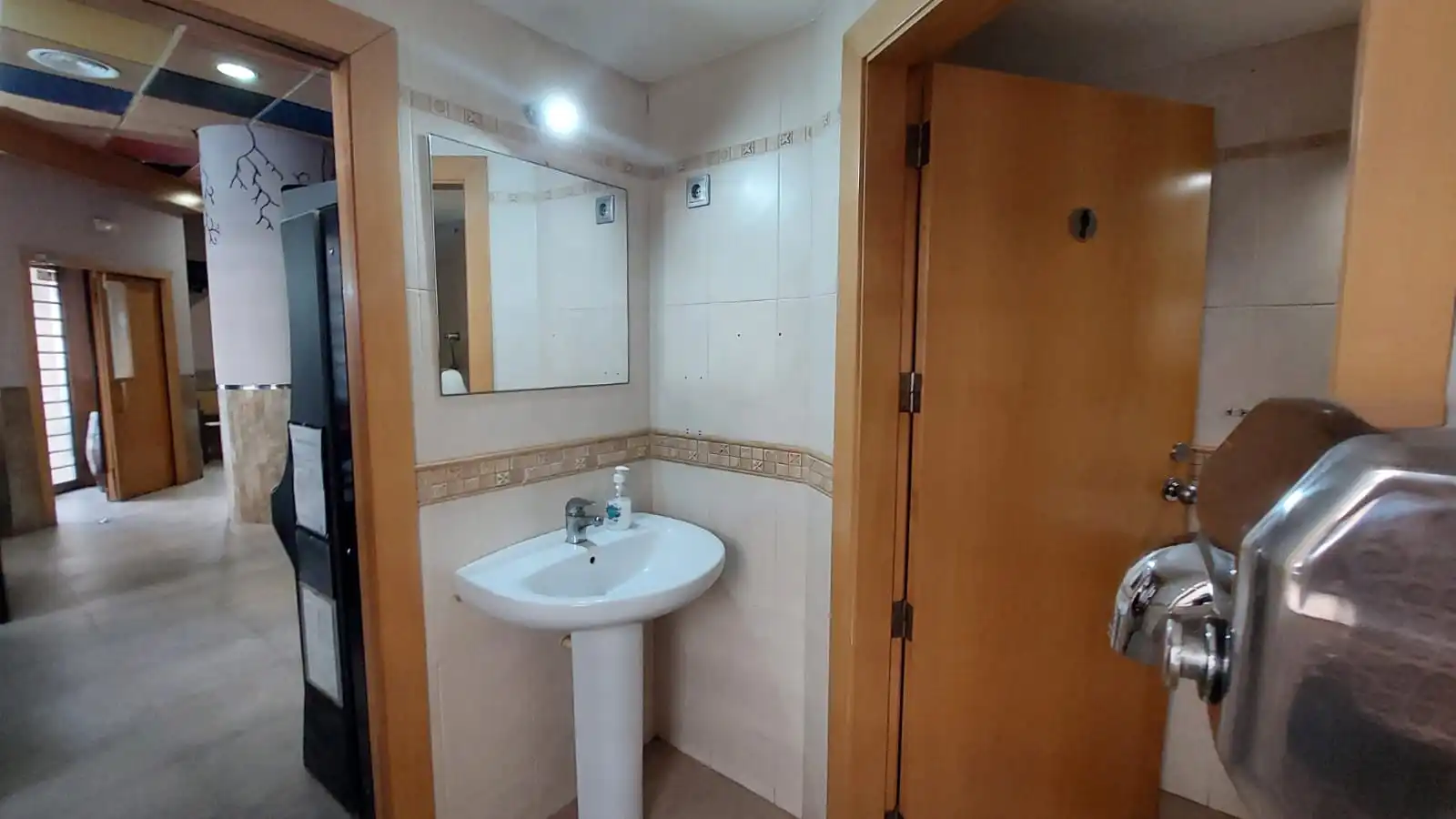 Local comercial de lloguer a Madrigal, imagen 9