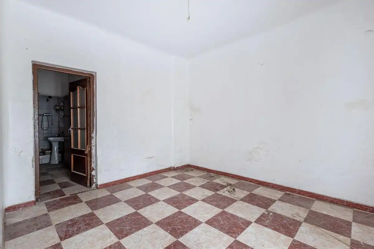 Planta baja en venta en Crta. De la Sierra