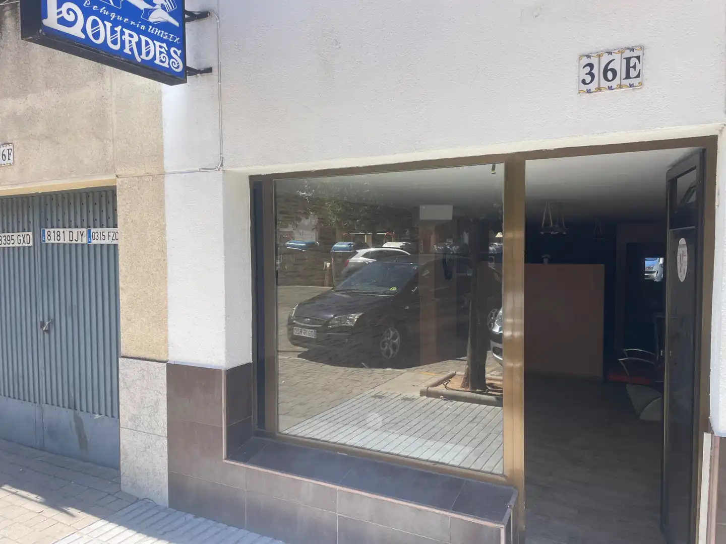 Local comercial en alquiler en Avenida de la Paz