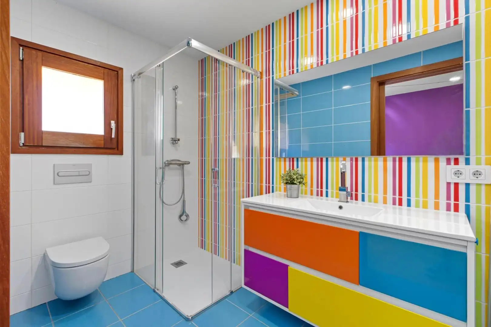 Bathroom of Country homes for sale in Garrigàs  with Private garden, Terrace and Swimming Pool