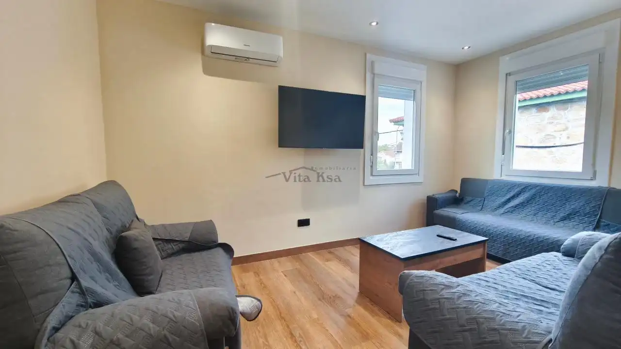 Sala de estar de Piso de alquiler en Ourense Capital  con Calefacción, Amueblado y Balcón
