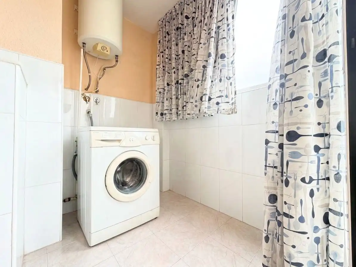 Bathroom of Flat for sale in Daimús  with Terrace and Swimming Pool