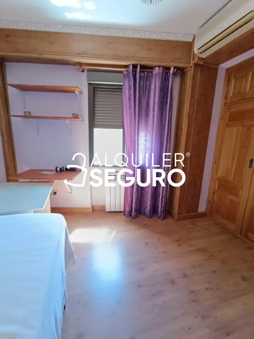Habitación de Piso de alquiler en Valdemoro con Aire acondicionado, Calefacción y Terraza
