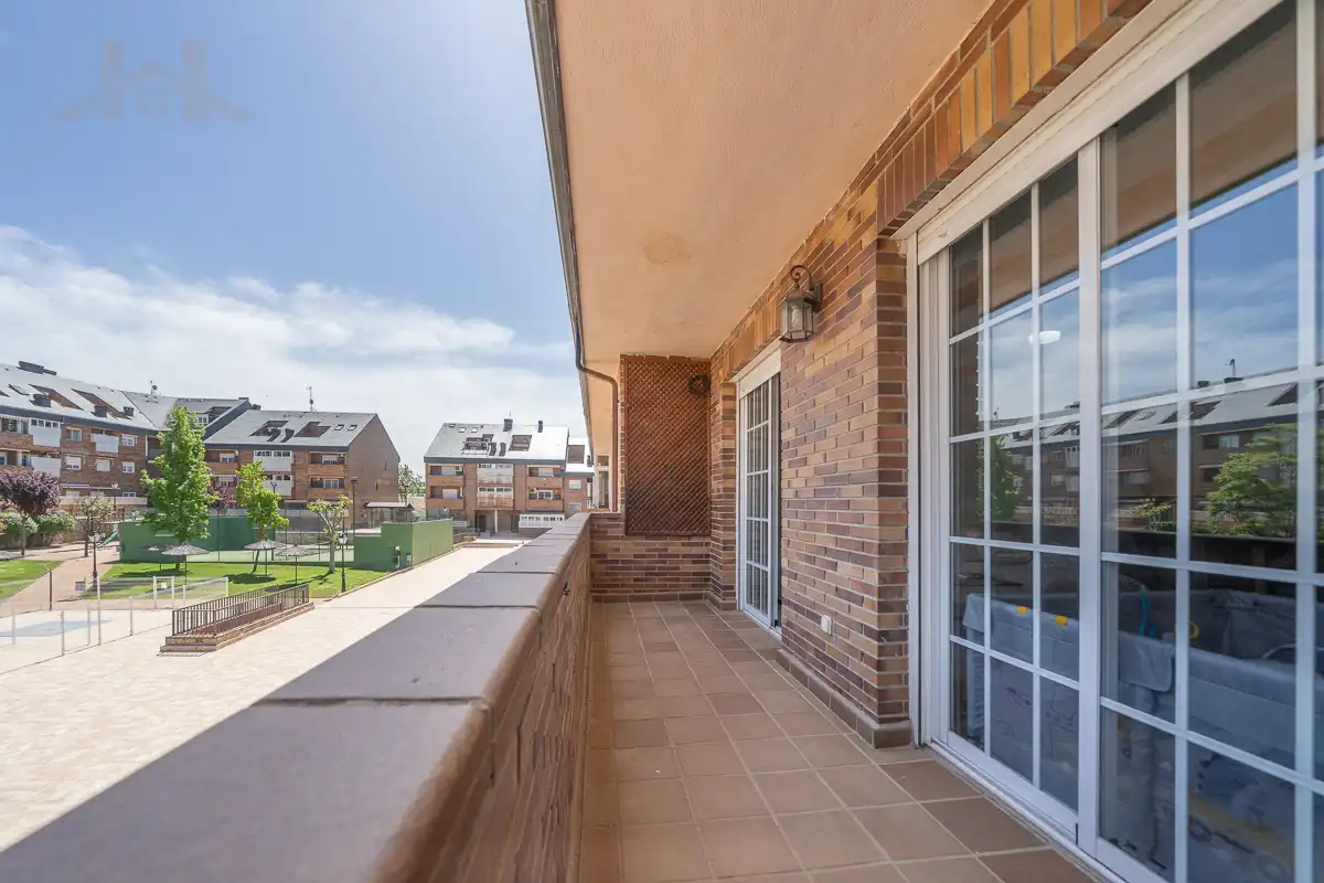 Terrassa de Dúplex en venda en Villanueva del Pardillo amb Aire condicionat, Calefacció i Terrassa