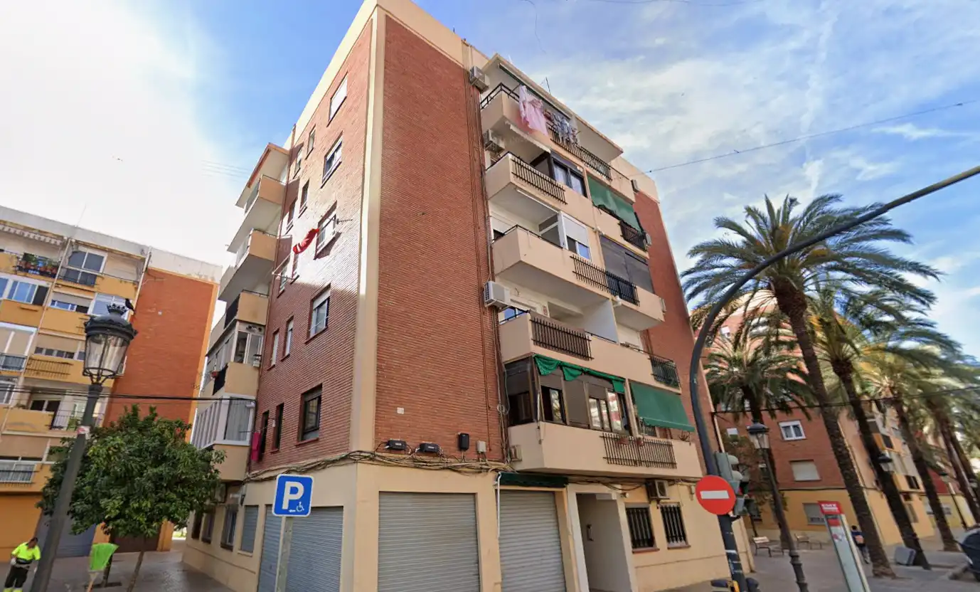 Vista exterior de Piso en venta en Valencia