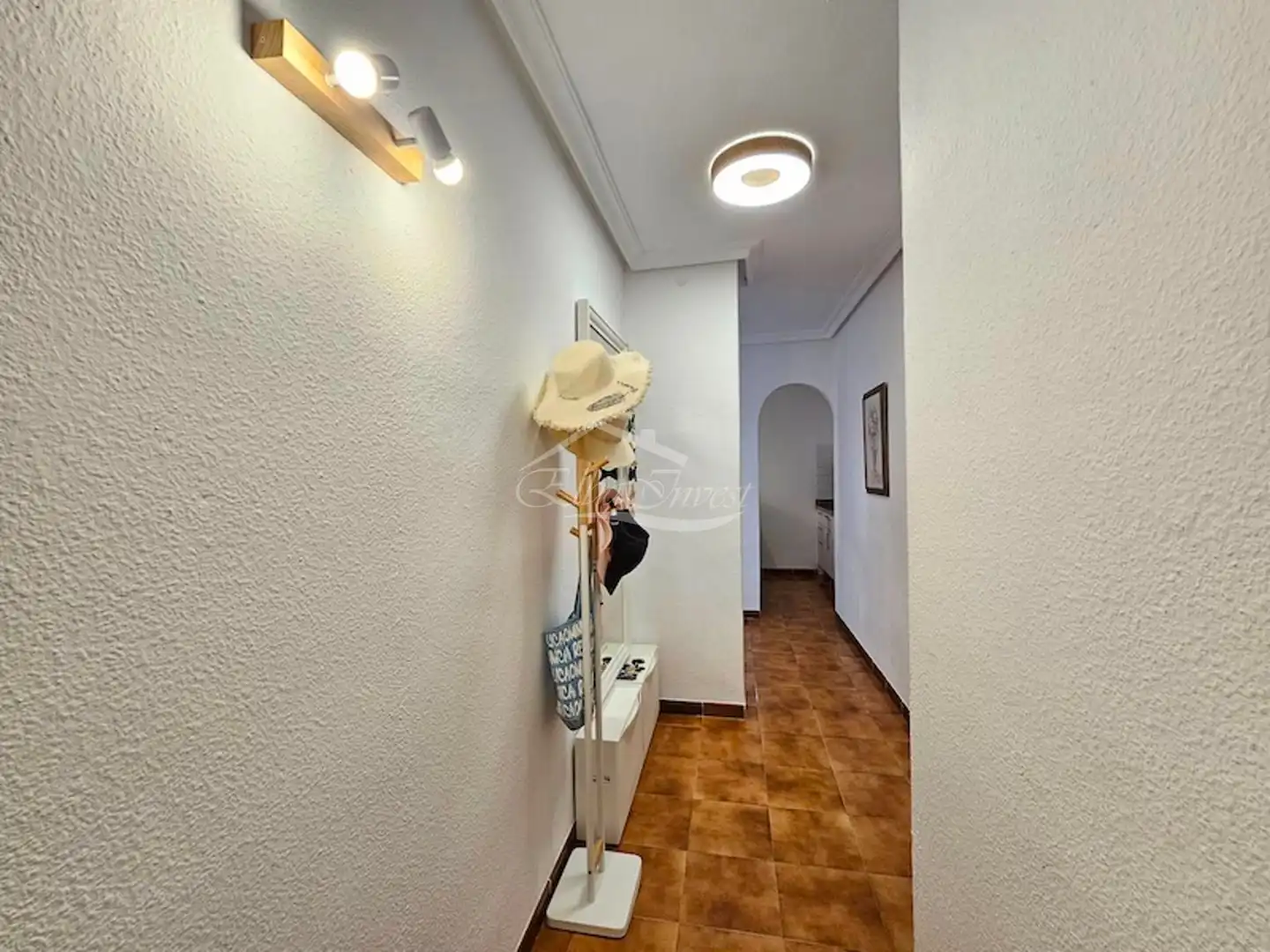 Wohnung zum Verkauf in San Miguel de Abona mit Klimaanlage, Terrasse und Schwimmbad