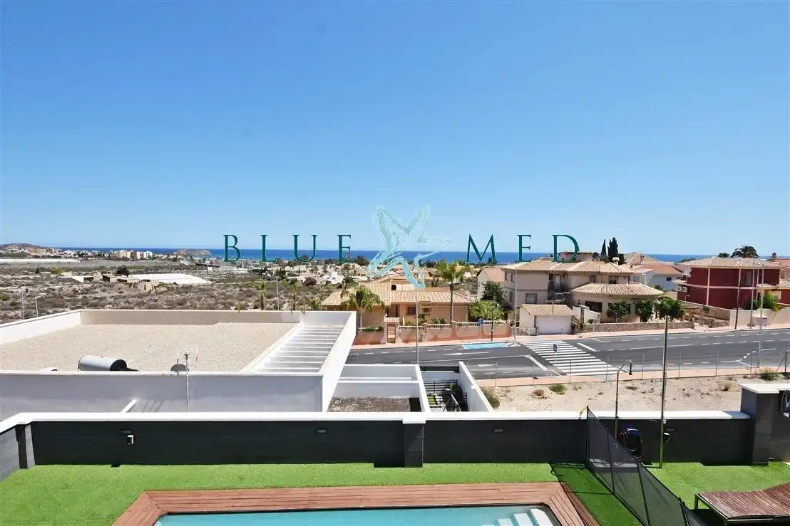 Vista exterior de Casa o chalet en venta en Mazarrón con Aire acondicionado, Calefacción y Jardín privado