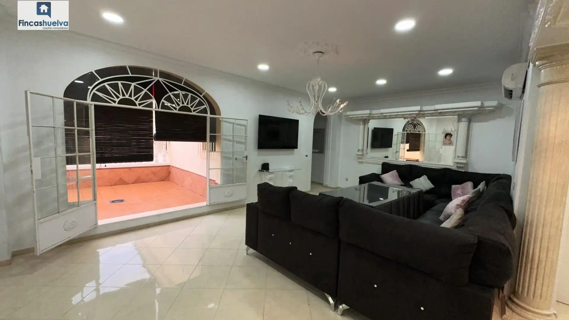 Living room of Houses for sale in Moguer  with Private garden, Terrace and Storage room