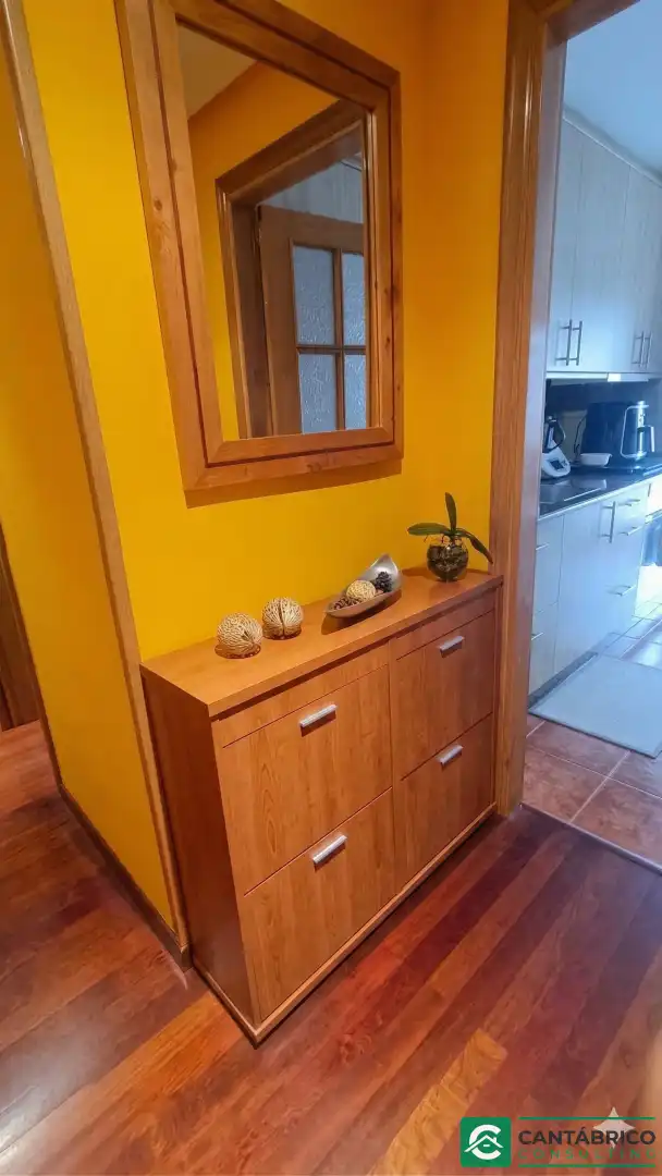 Wohnung zum Verkauf in Navia mit Heizung, Parkett und Terrasse