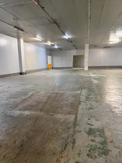 Fabrikhallen zur Miete in Sevilla