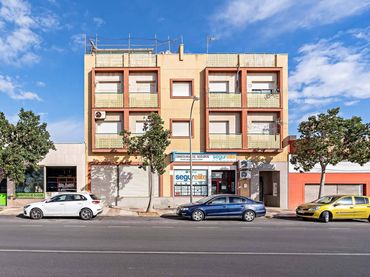 Local comercial en venta en MOJONERA (MO) 214