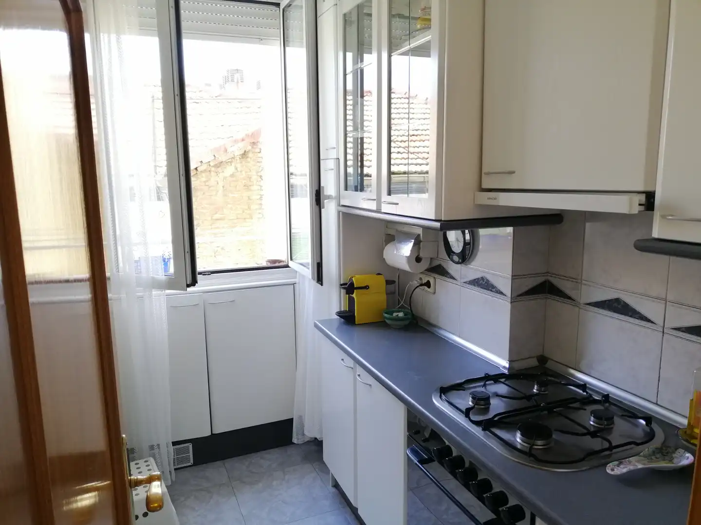 Kitchen of Flat for sale in Madrid  with Air Conditioner, Heating and Parquet flooring