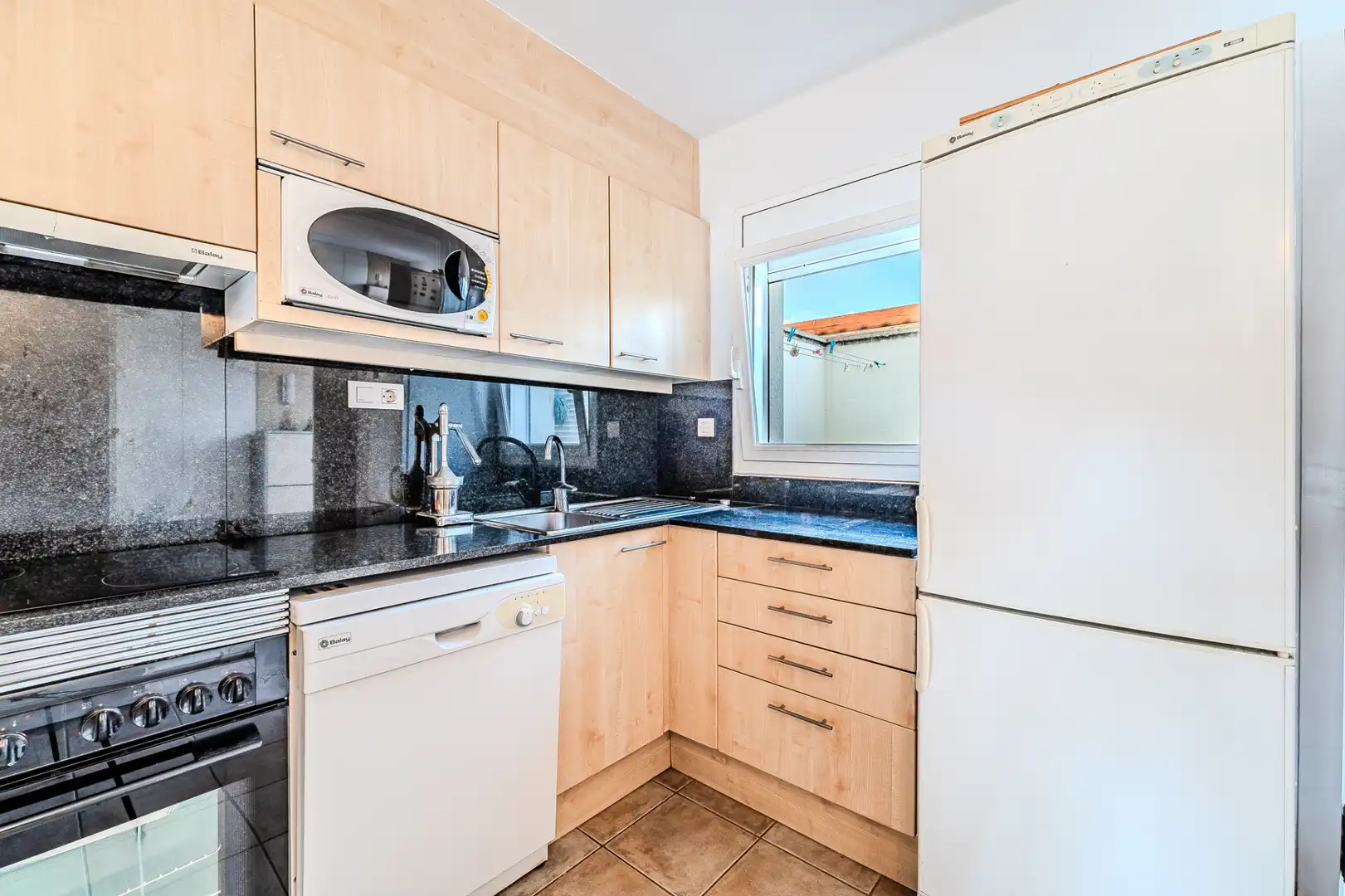 Cocina de Apartamento en venta en L'Ametlla de Mar  con Aire acondicionado, Terraza y Amueblado