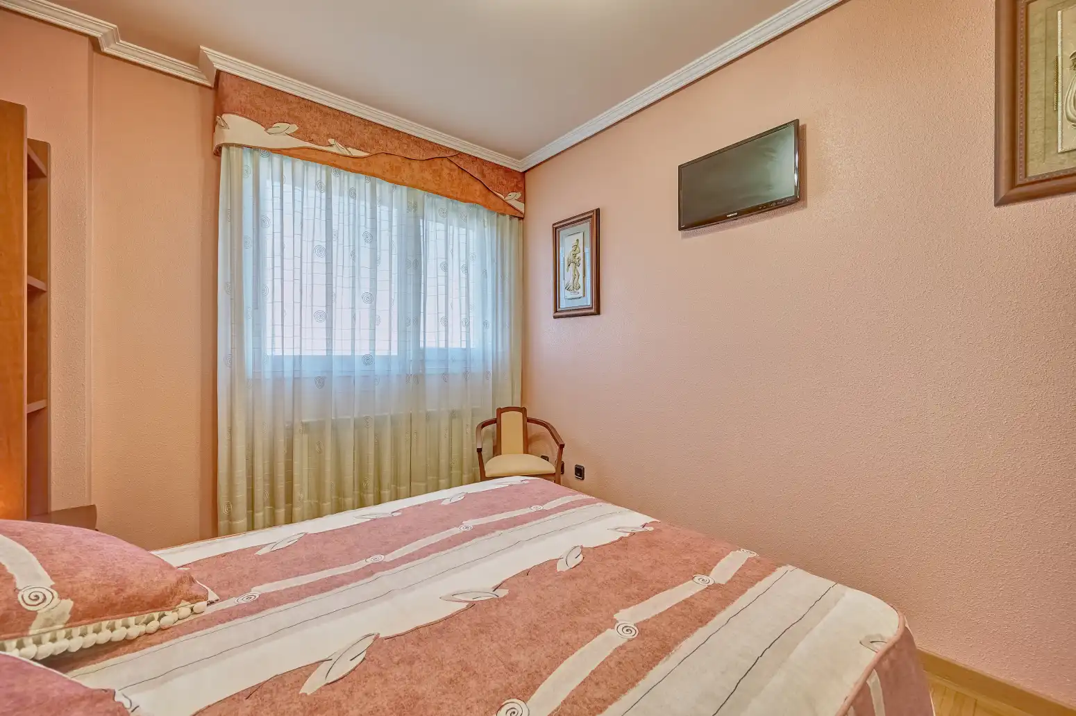 Habitación de Piso en venta en Ansoáin / Antsoain con Calefacción, Parquet y Trastero