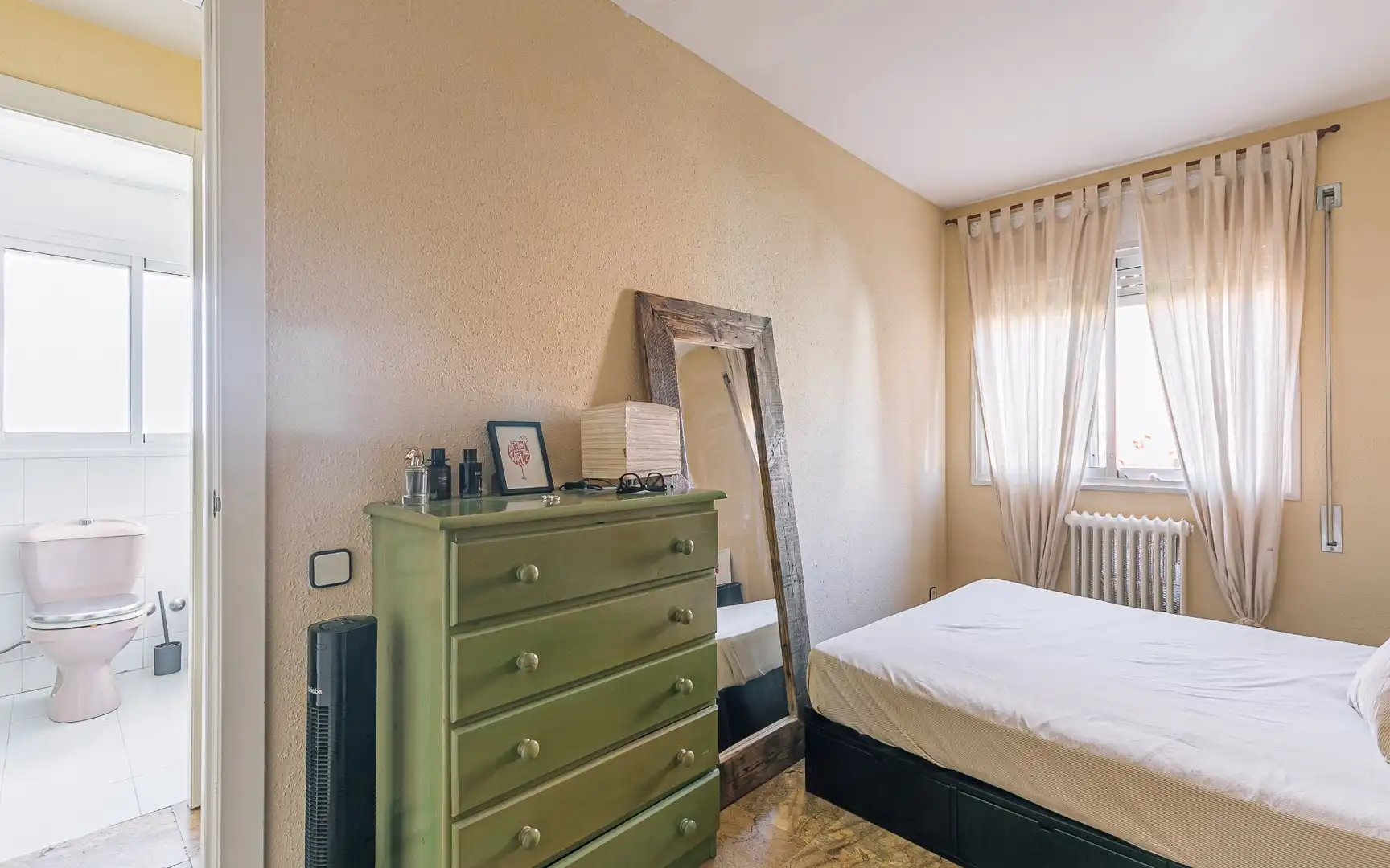 Habitación de Casa o chalet en venta en Centre  