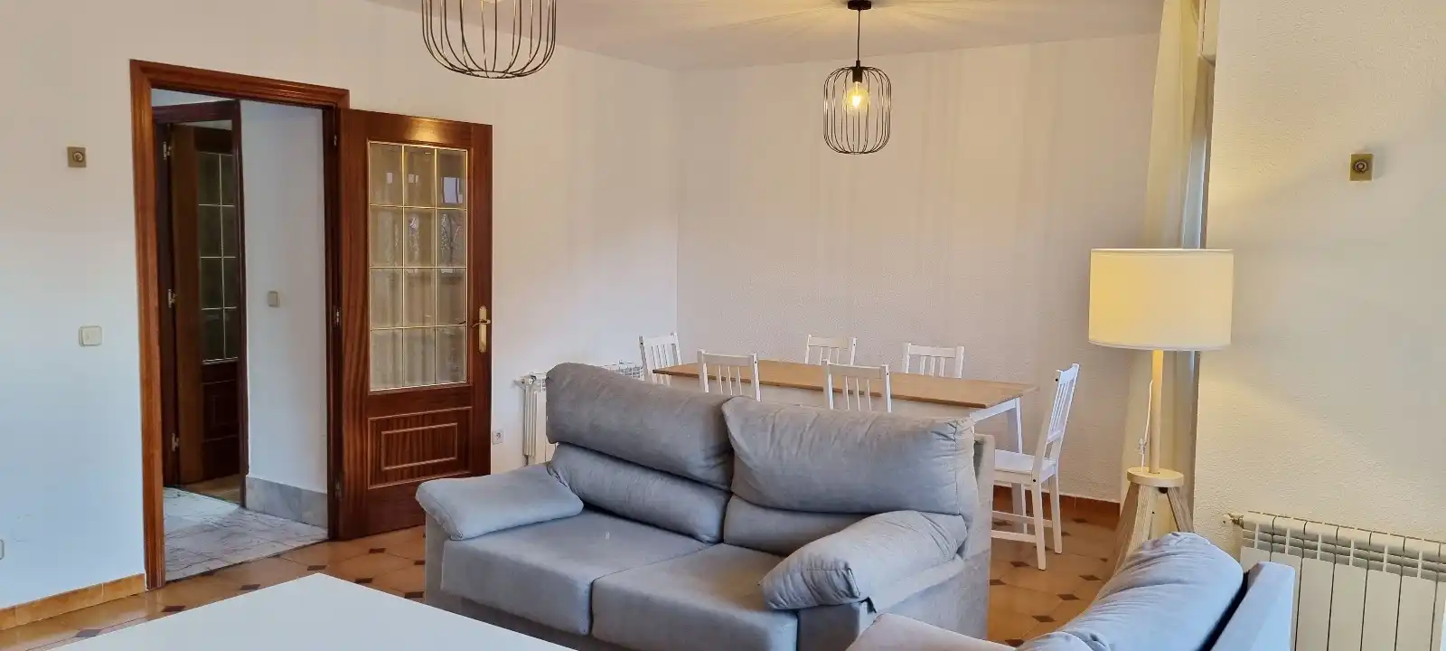Sala d'estar de Casa adosada en venda en Villaviciosa de Odón amb Aire condicionat, Calefacció i Jardí privat