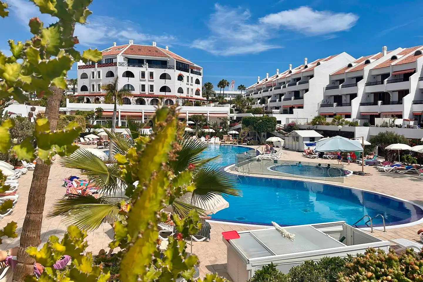 Exterior view of Houses for sale in Arona  with Air Conditioner, Terrace and Community pool