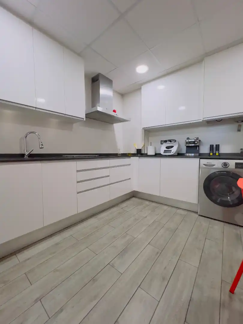 Cocina de Casa adosada en venta en Reus con Aire acondicionado, Calefacción y Jardín privado