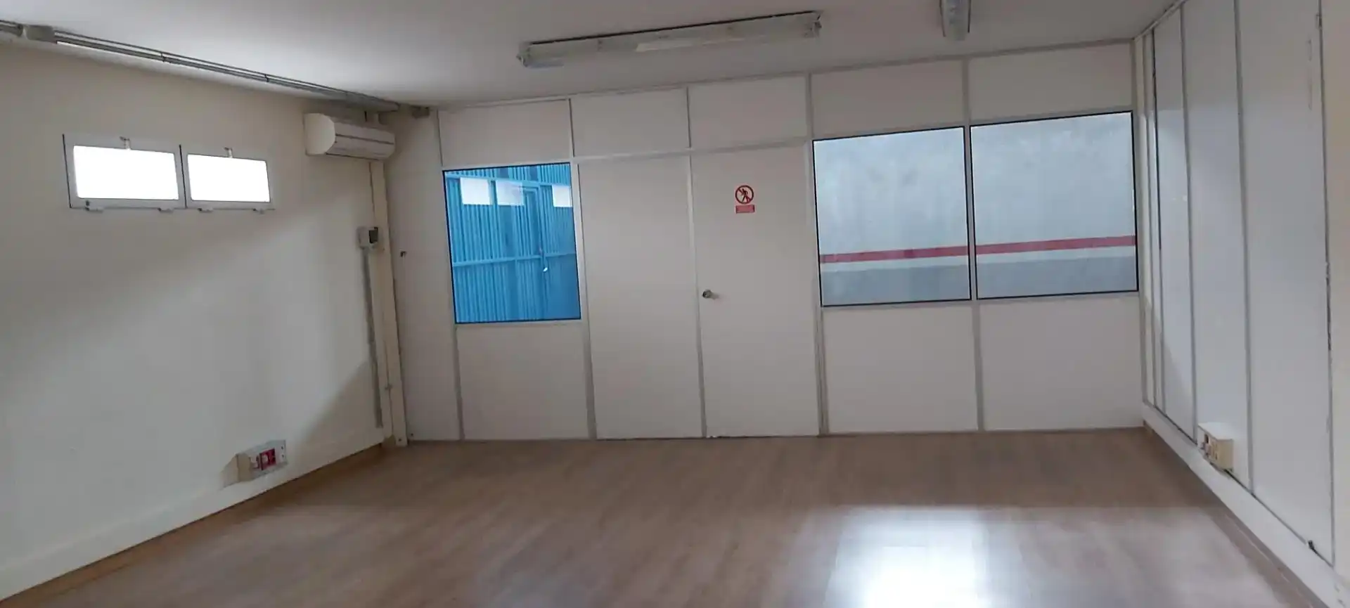 Nave industrial en venta en Paracuellos de Jarama