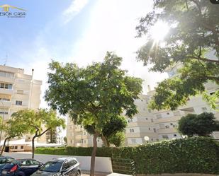 Vista exterior de Pis en venda en Benalmádena amb Aire condicionat, Terrassa i Moblat