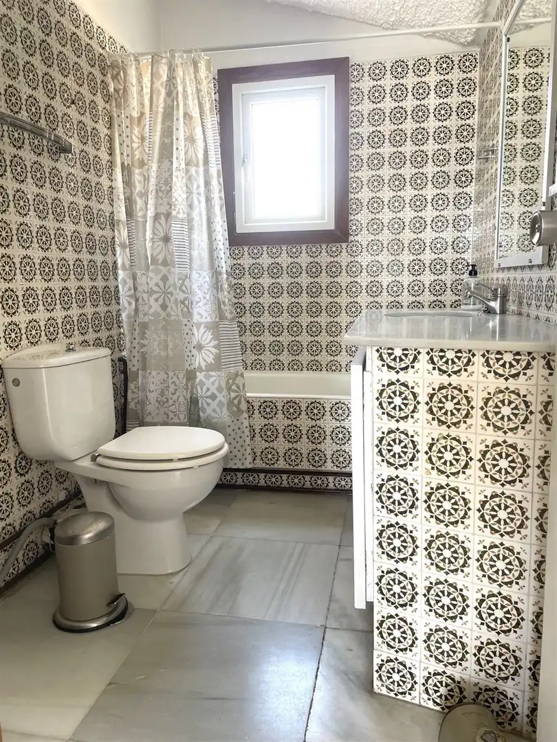 Bathroom of Apartments for sale in Estepona  with Air Conditioner and Terrace