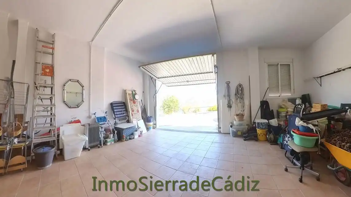Jardí de Casa o xalet en venda en Zahara, Cádiz