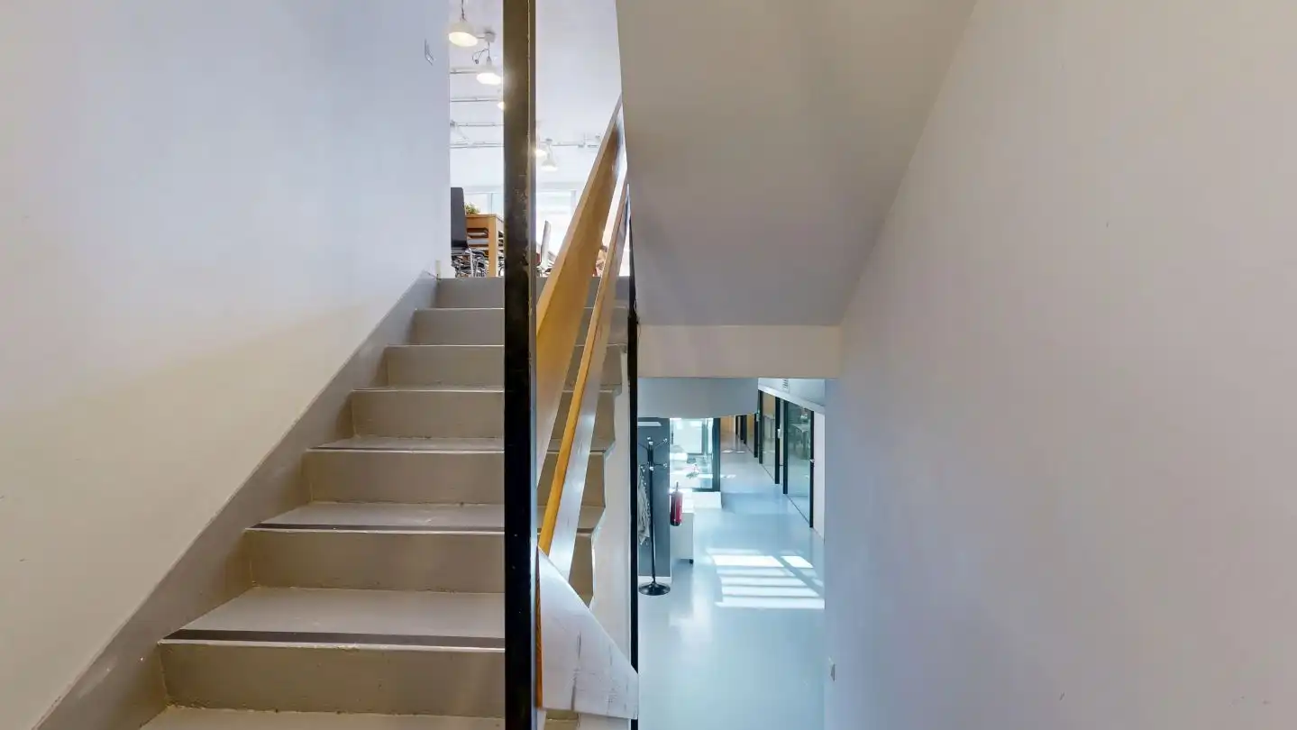Office for sale in Madrid  with Air Conditioner, Heating and Storage room