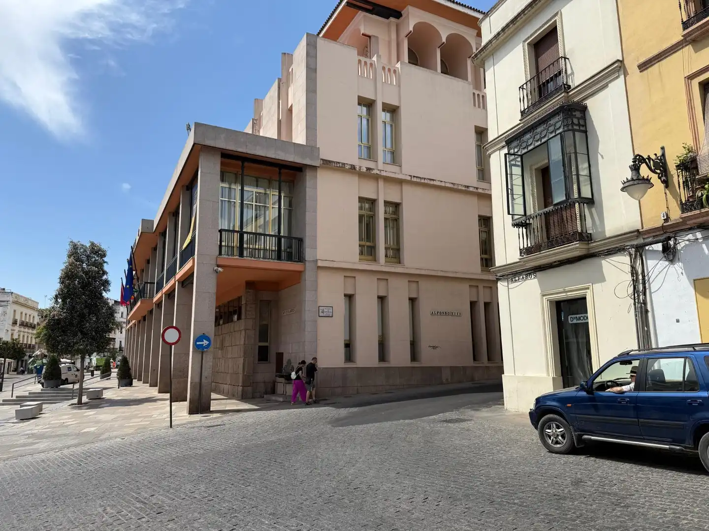 Local comercial en alquiler en Calle de Alfaros, imagen 3