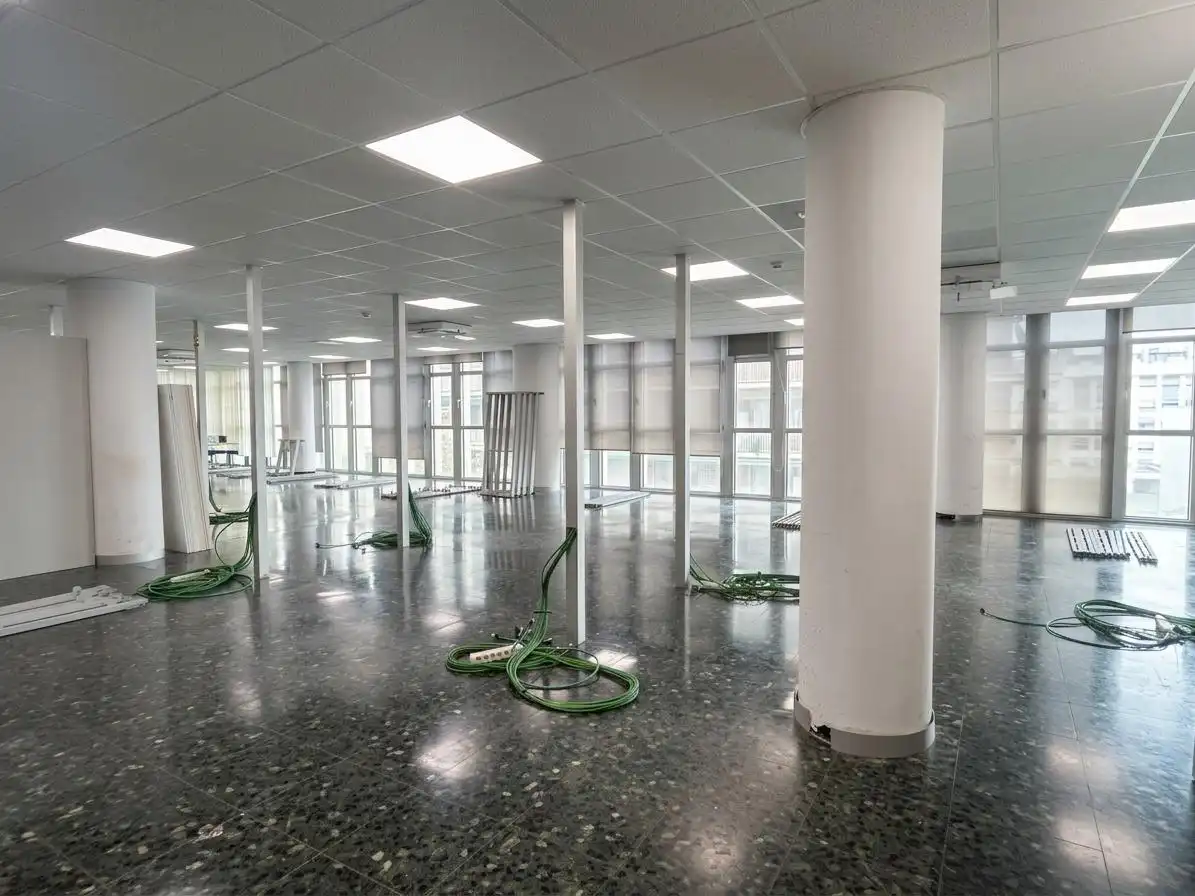 Office space with lift for sale in Carrer Carrer Sicília, imagen 9