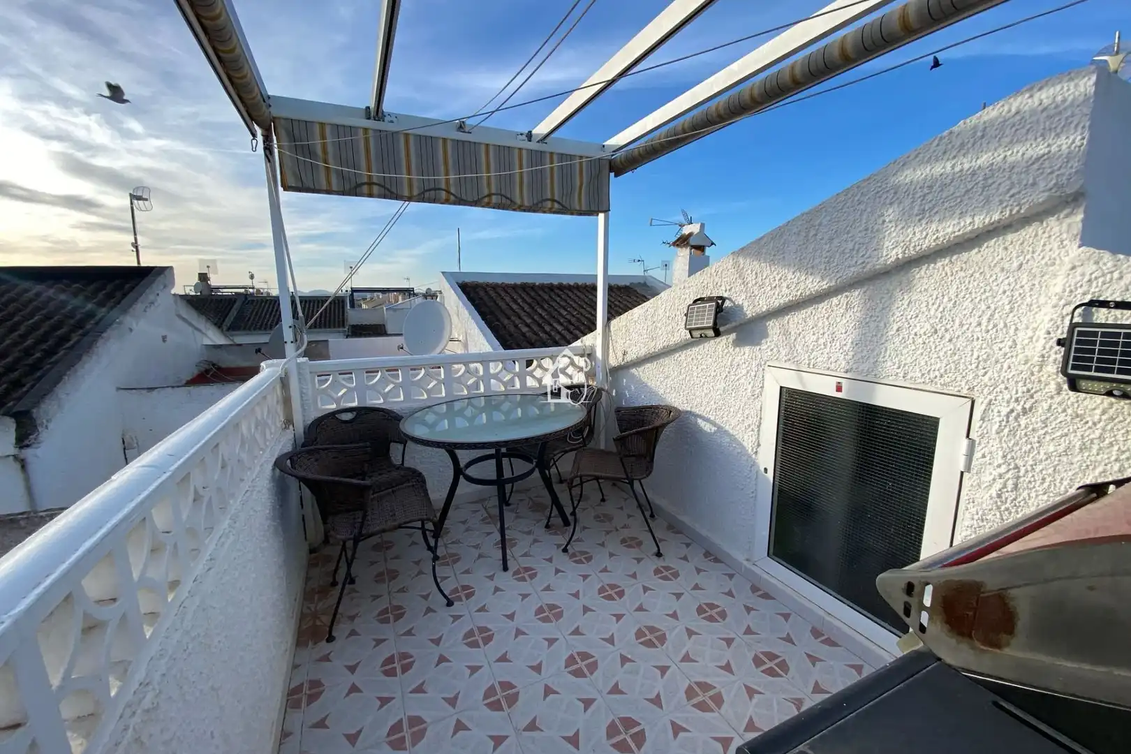 Terrace of Flat for rent in Torrevieja  with Terrace, Swimming Pool and Furnished