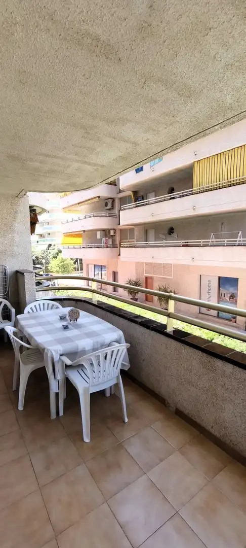 Terrasse von Wohnungen zum Verkauf in Salou mit Heizung, Terrasse und Möbliert