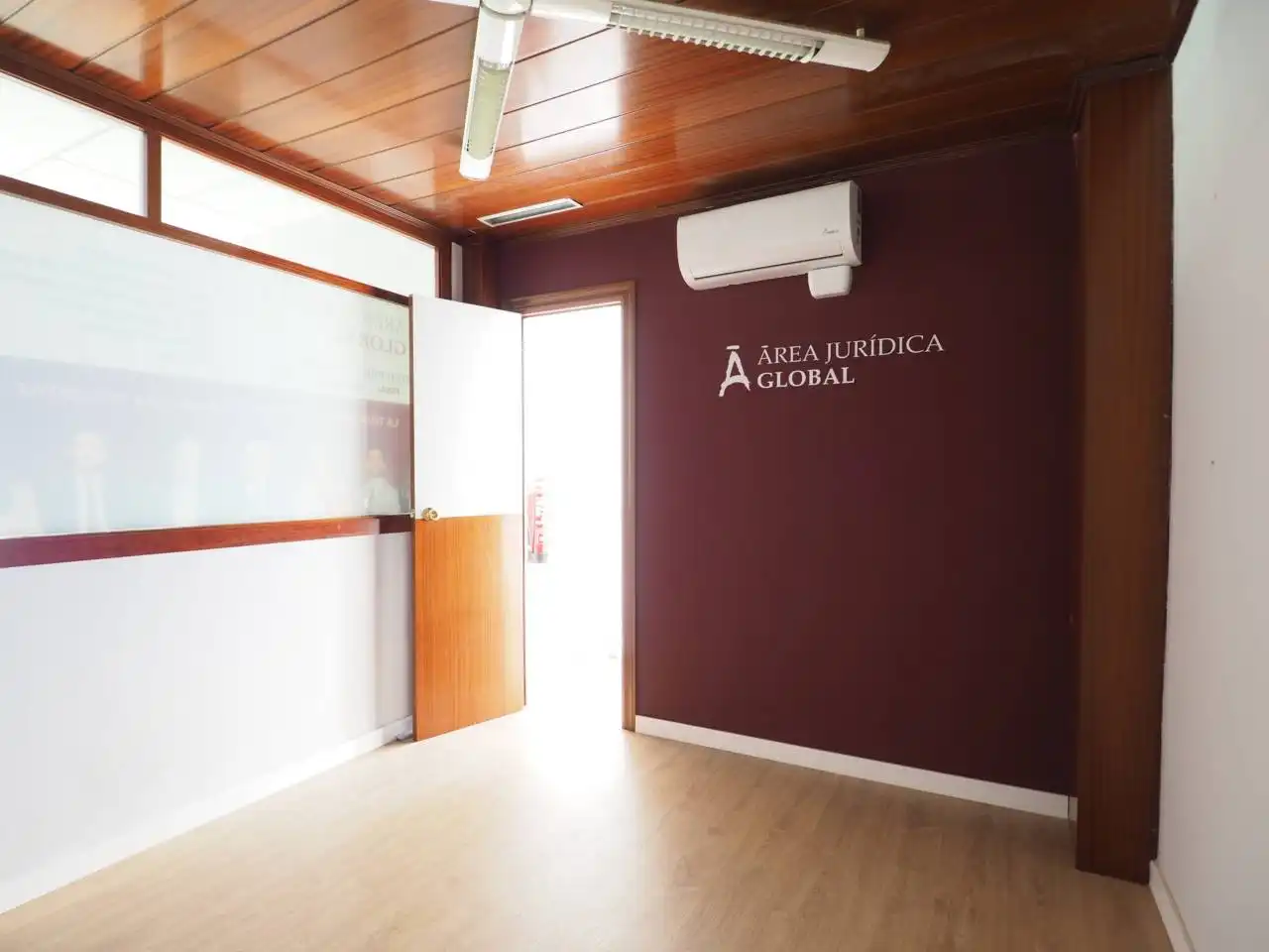 Local en venda en Granollers amb Aire condicionat