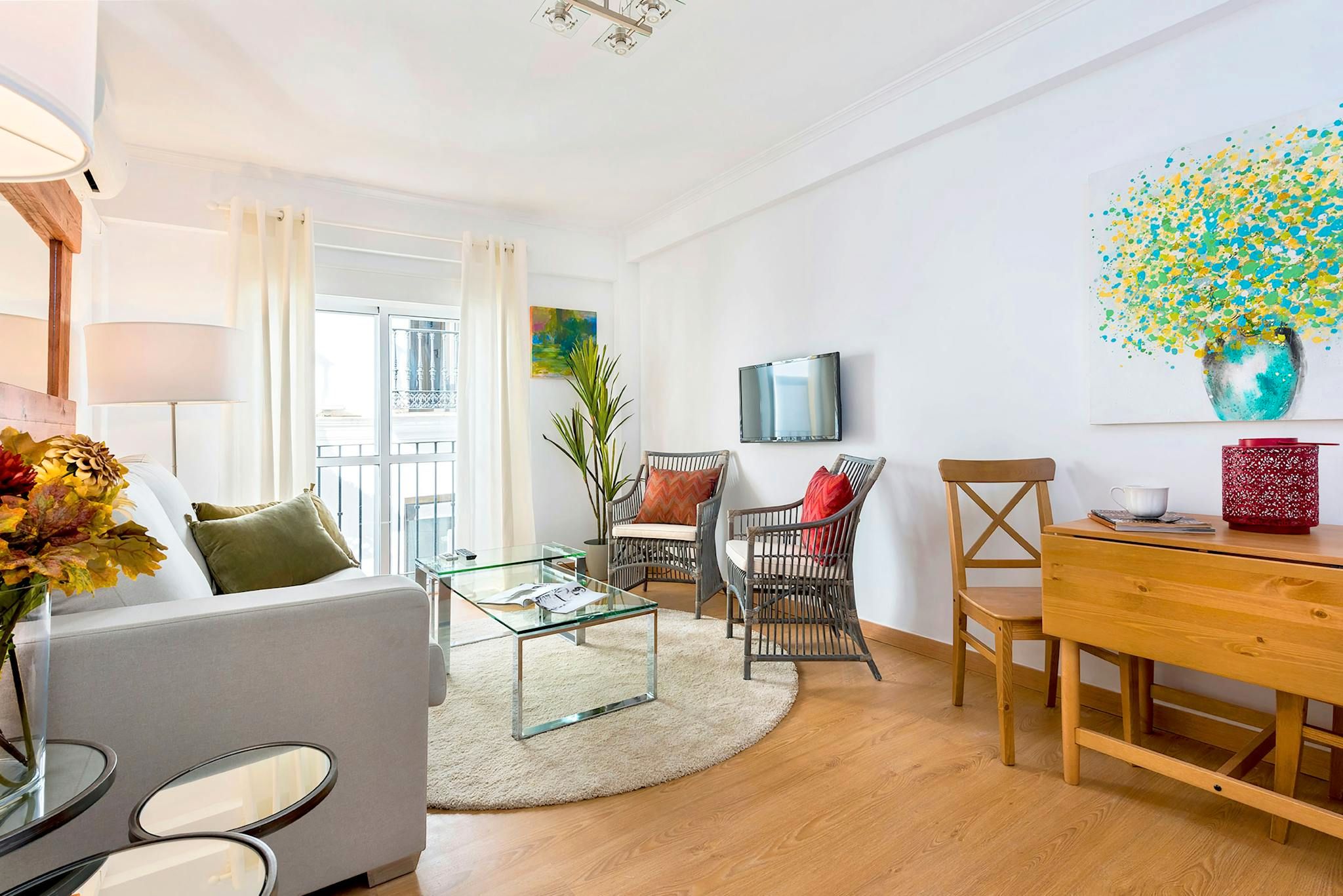 Sala de estar de Piso de alquiler en  Sevilla Capital con Aire acondicionado, Calefacción y Lavadora