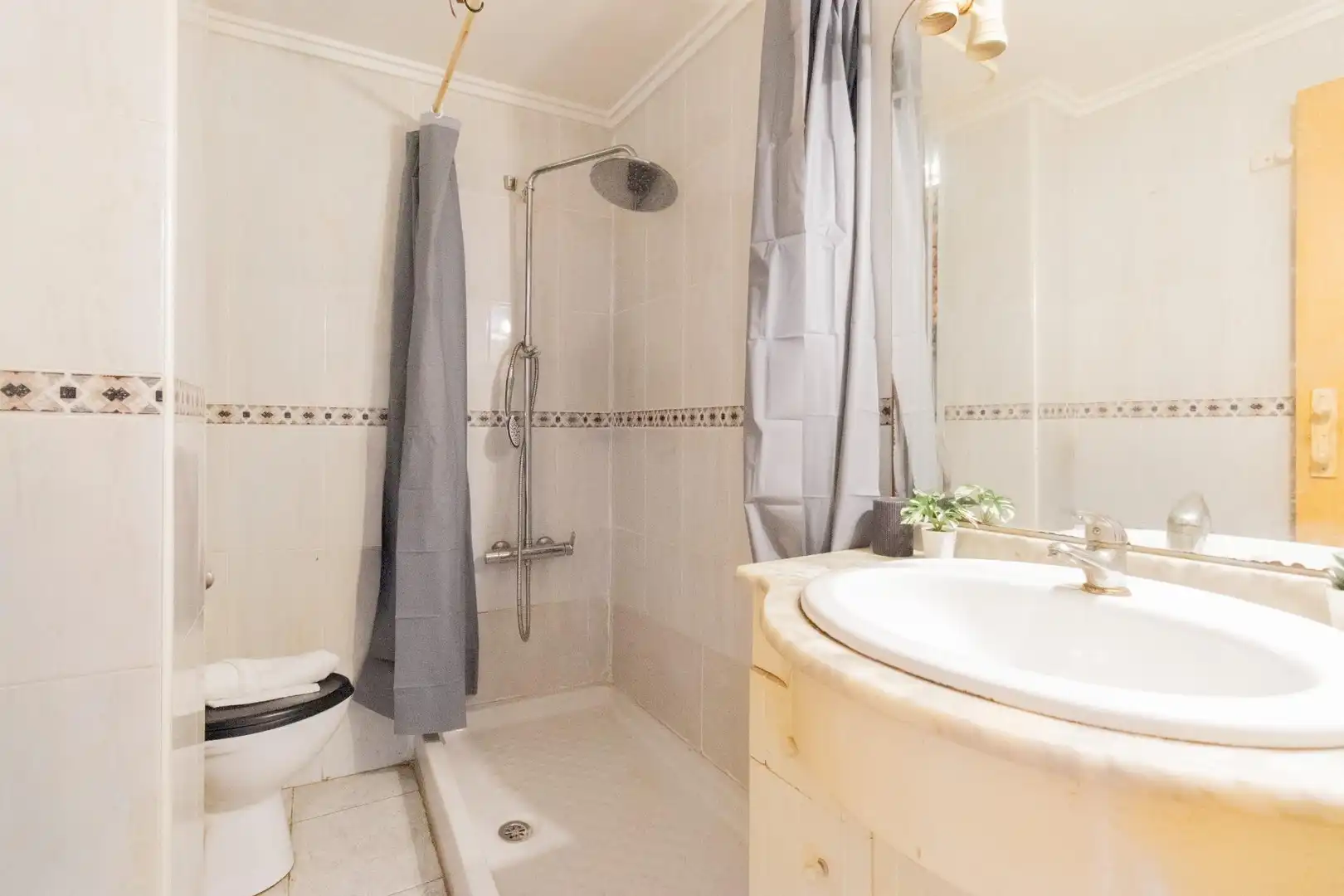 Piso en venta en La Malva-rosa