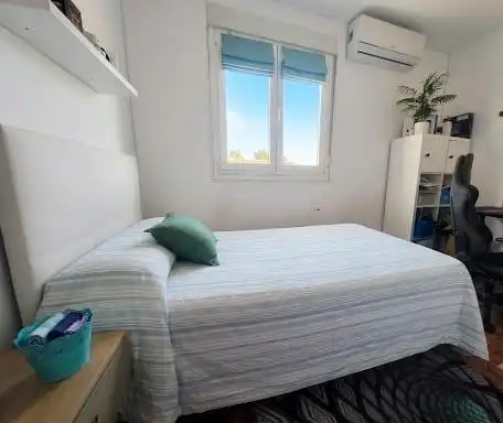 Habitación de Casa o chalet en venta en Plasencia con Aire acondicionado y Jardín privado