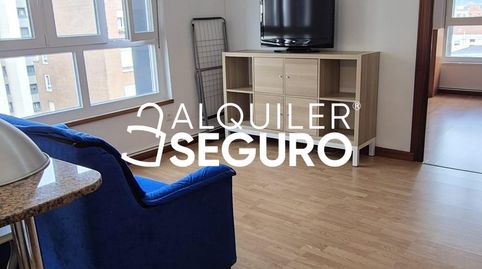 Foto 5 de Piso de alquiler en Margarita Xirgu, La Calzada, Gijón