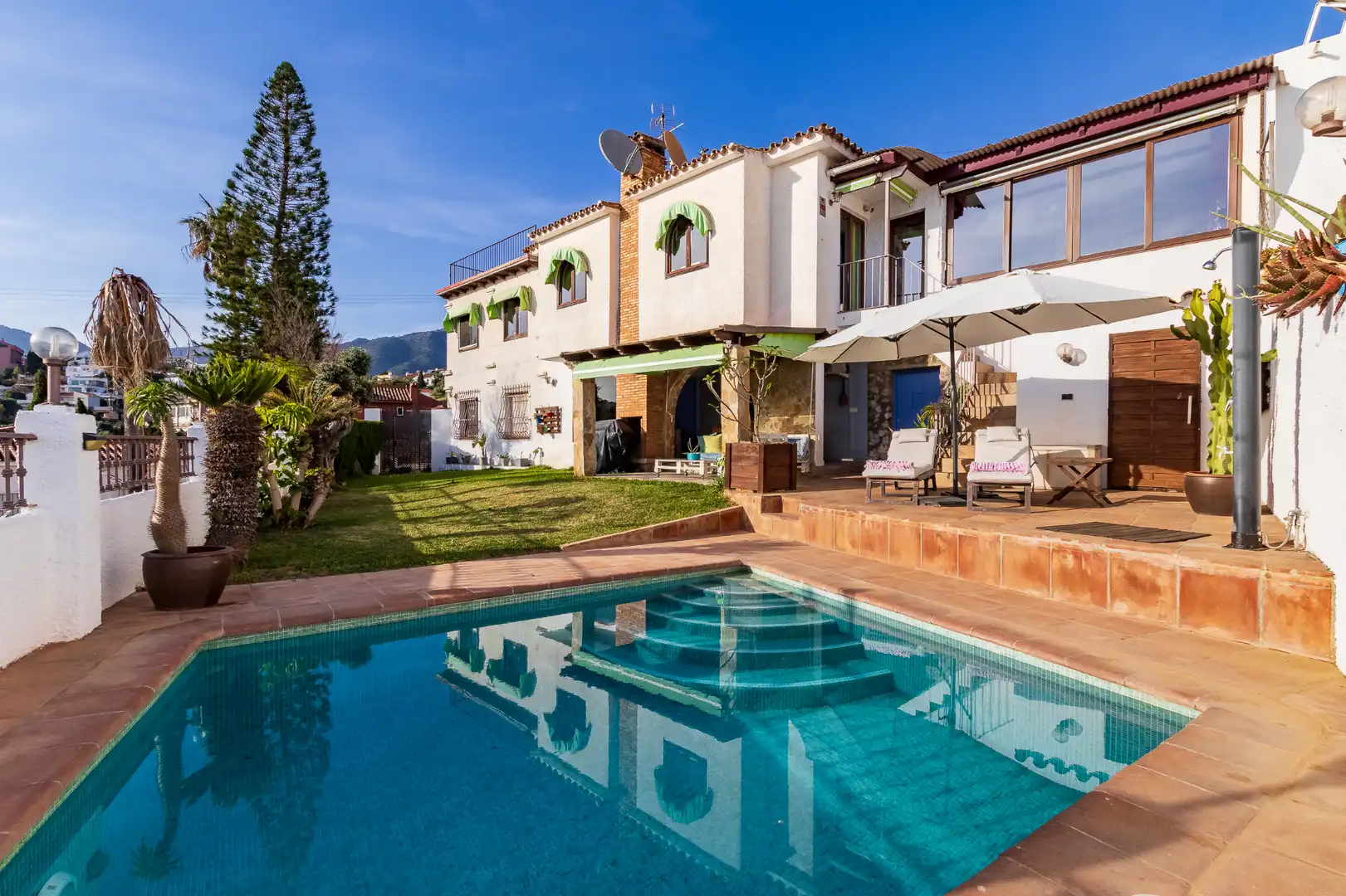 Garden of Houses for sale in Fuengirola  with Air Conditioner, Private garden and Swimming Pool