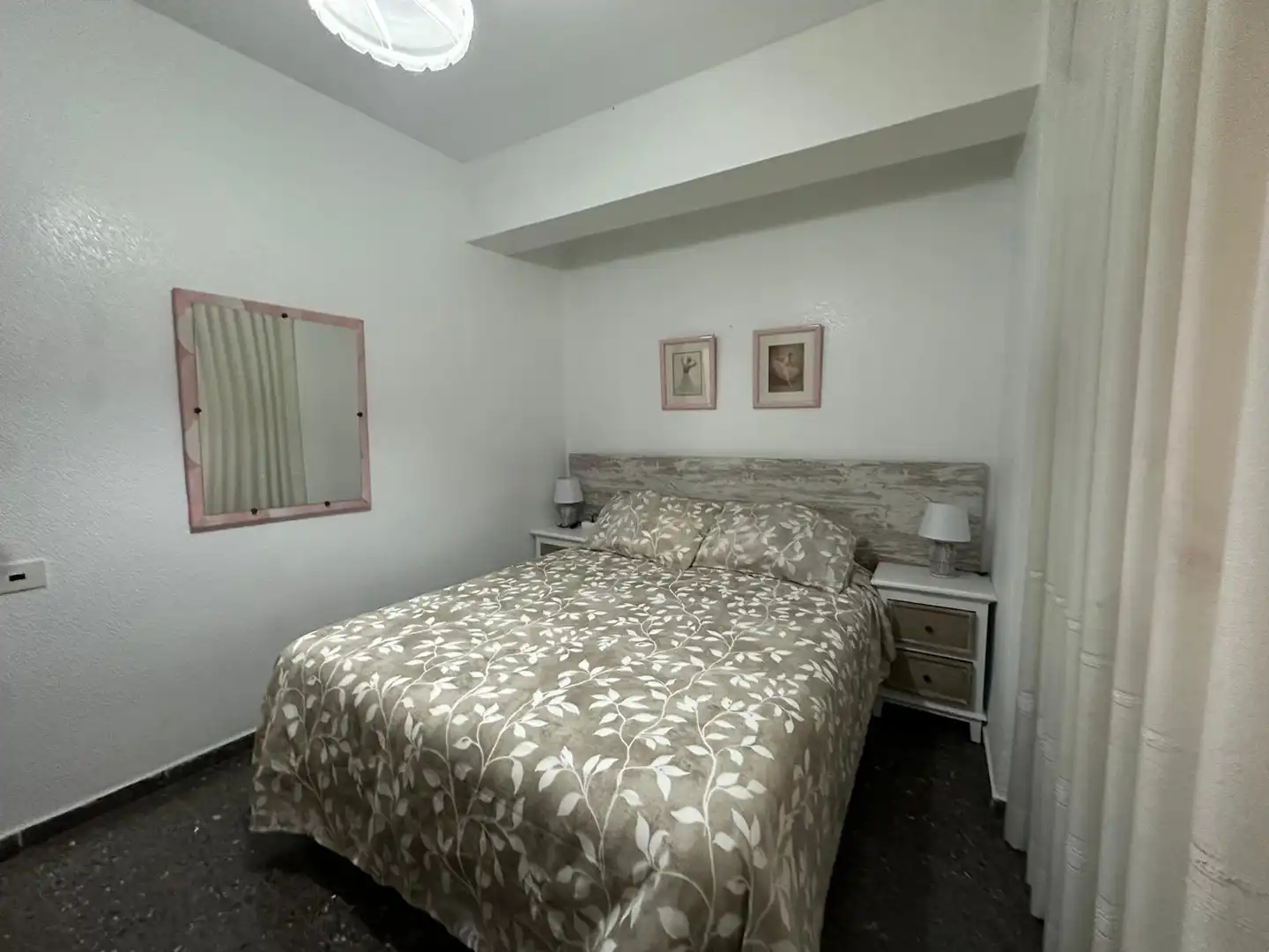 Habitación de Piso en venta en Alcantarilla con Aire acondicionado, Terraza y Amueblado