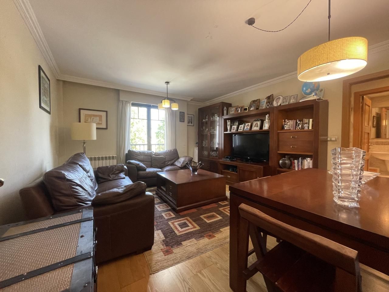 Sala d'estar de Pis en venda en A Coruña Capital  amb Calefacció, Parquet i Traster