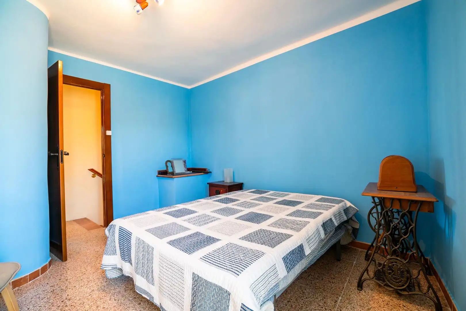 Habitación de Casa o chalet en venta en Santa Eulalia de Gállego con Amueblado