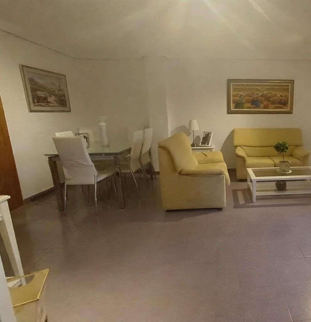 Sala de estar de Piso en venta en Águilas con Aire acondicionado, Terraza y Amueblado