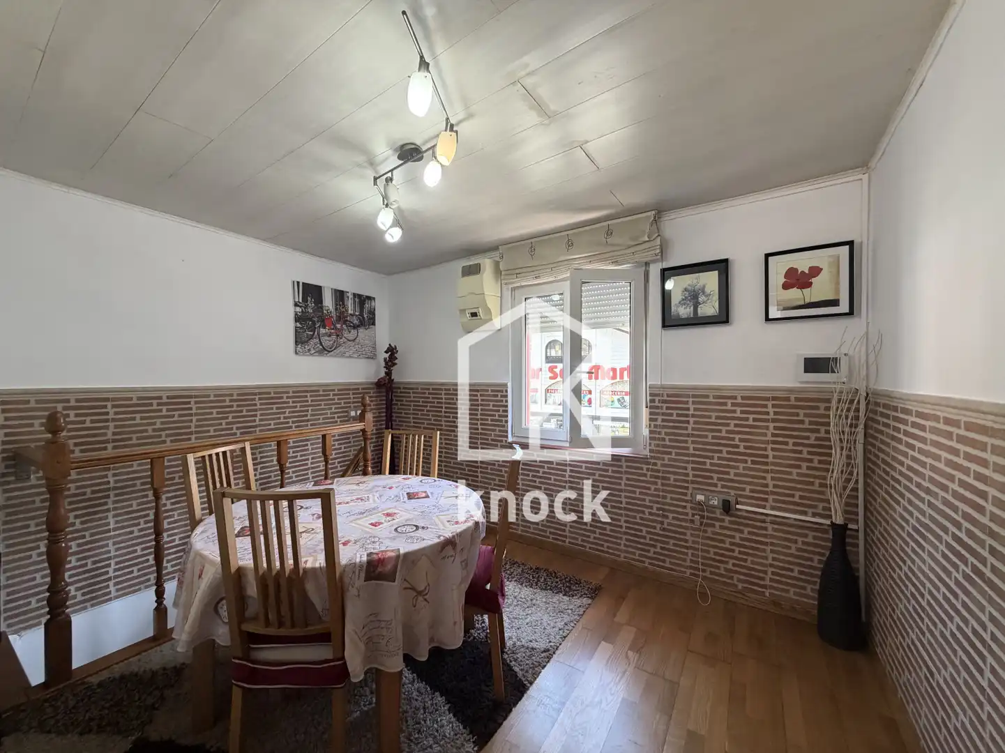 Casa adosada en venda a El Entrego - La central, 6, San Martín del Rey Aurelio