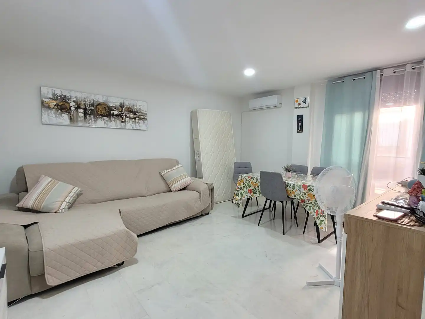 Living room of Duplexes for sale in Poniente