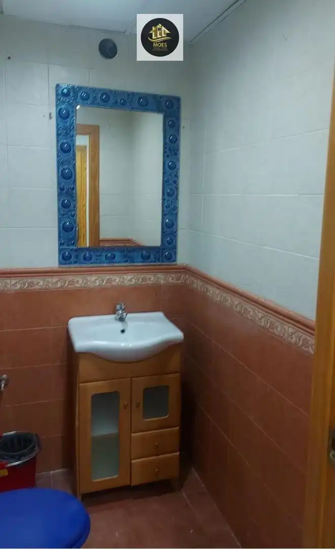 Bany de Local en venda en Jaén