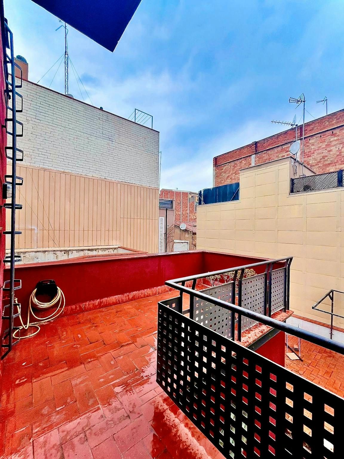 Terrassa de Pis per a compartir en  Barcelona Capital amb Aire condicionat, Calefacció i Moblat